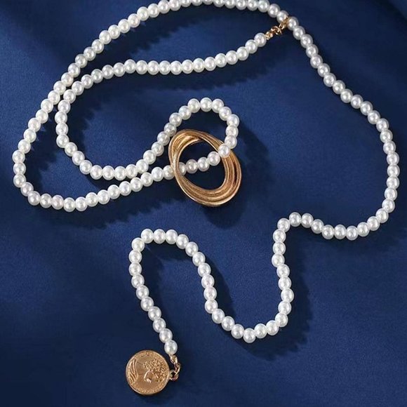 Trendy Gold Womens Necklace - Picture 4 of 5